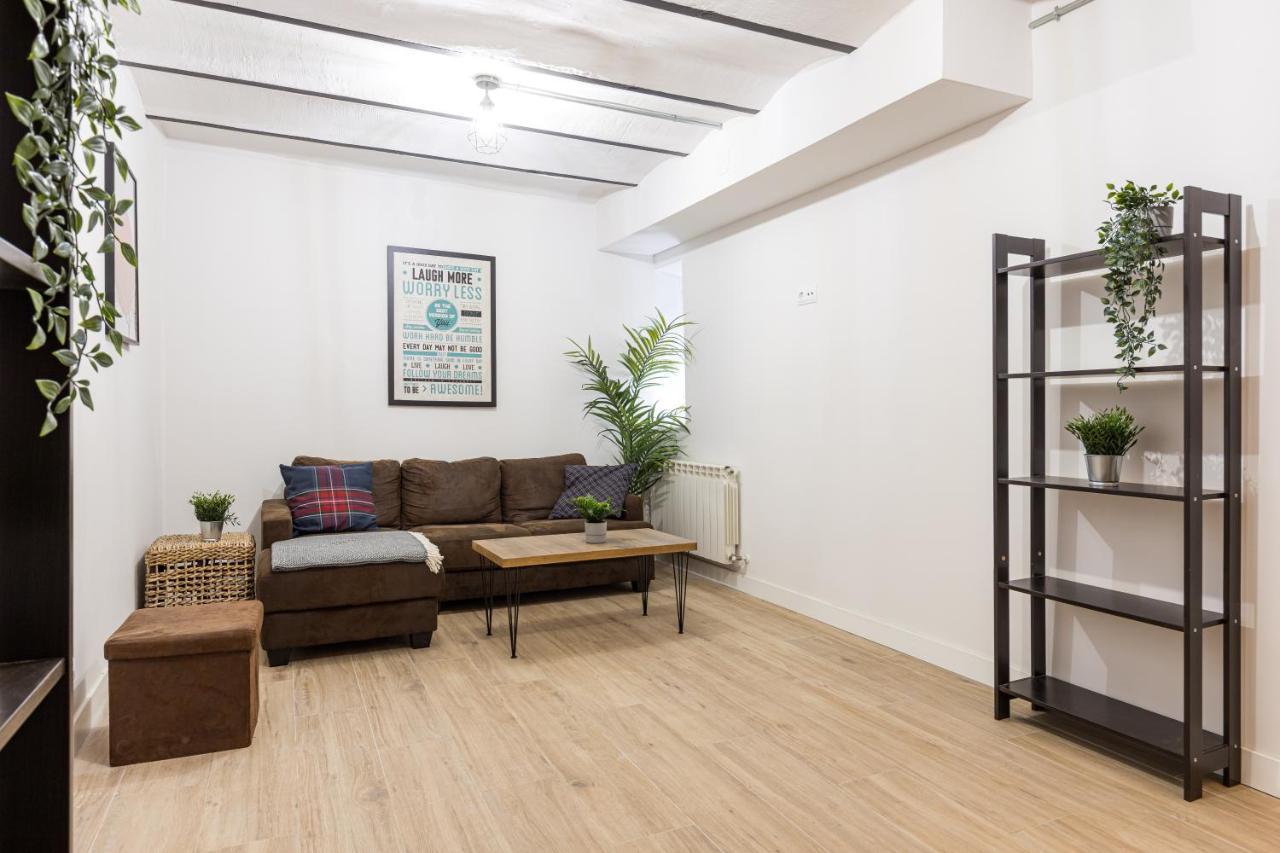 Latina XV Apartment Madrid Exterior photo