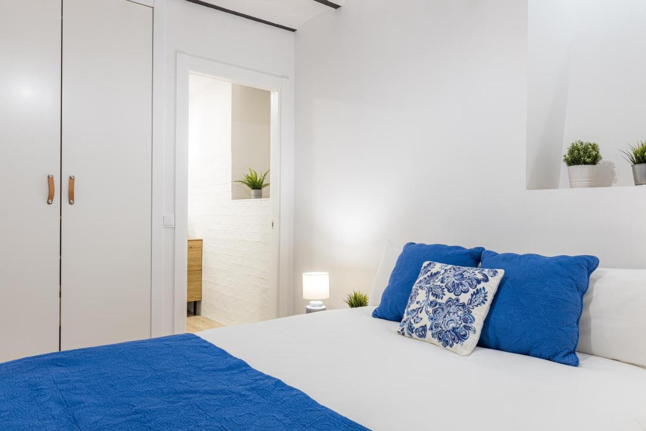 Latina XV Apartment Madrid Exterior photo