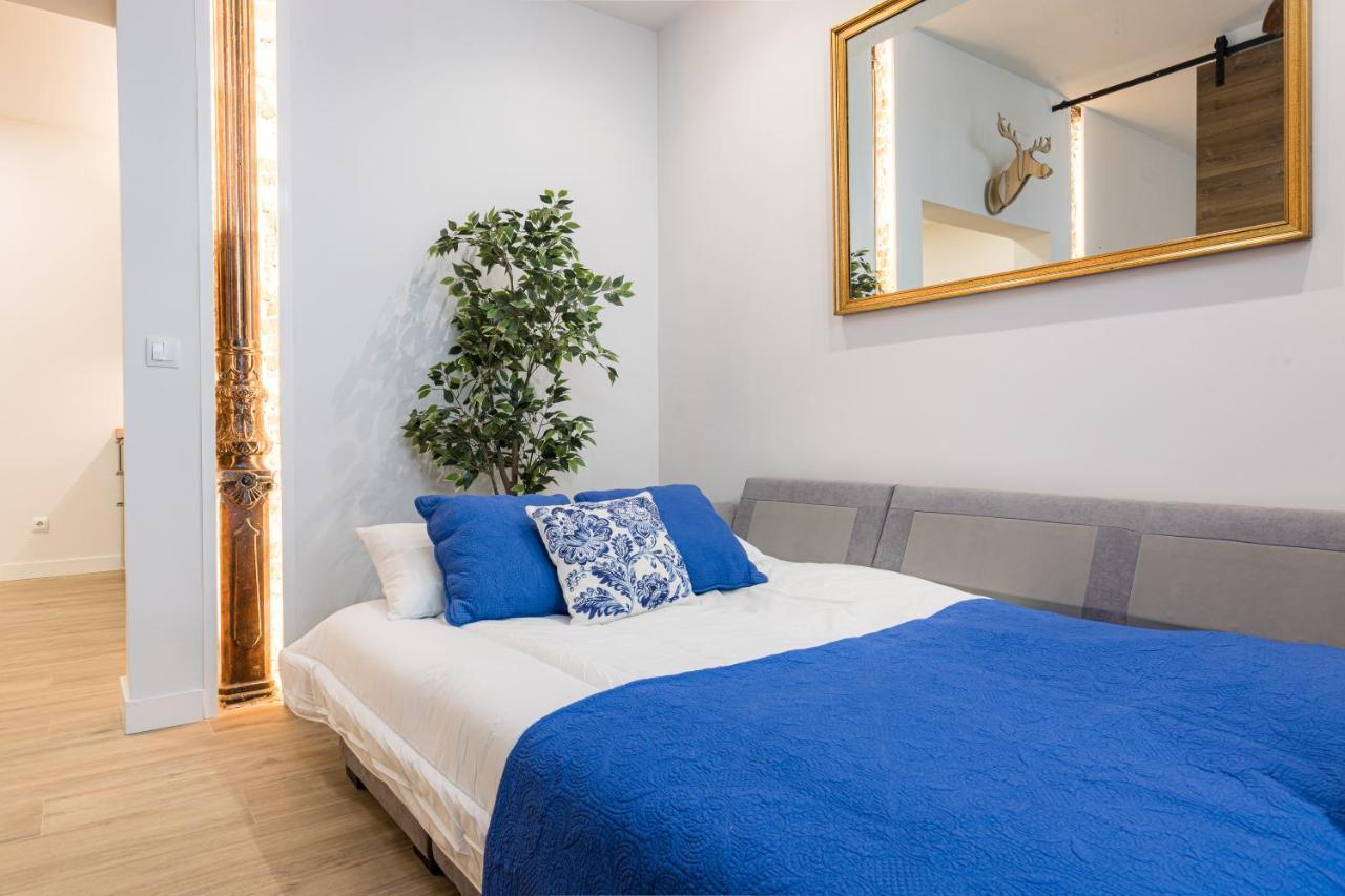 Latina XV Apartment Madrid Exterior photo